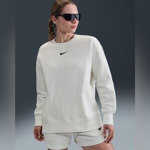 Nike Women's Crewneck Sweatshirt in Off-White with Black Swoosh